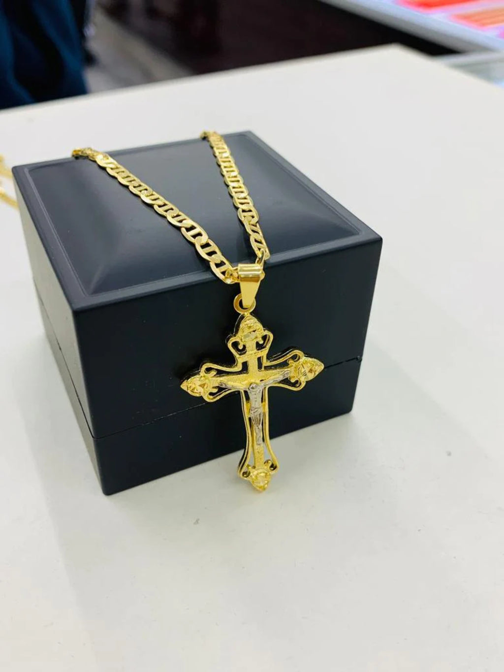 Two Tone Jesus Christ Pendant Crucifix Necklace S2762