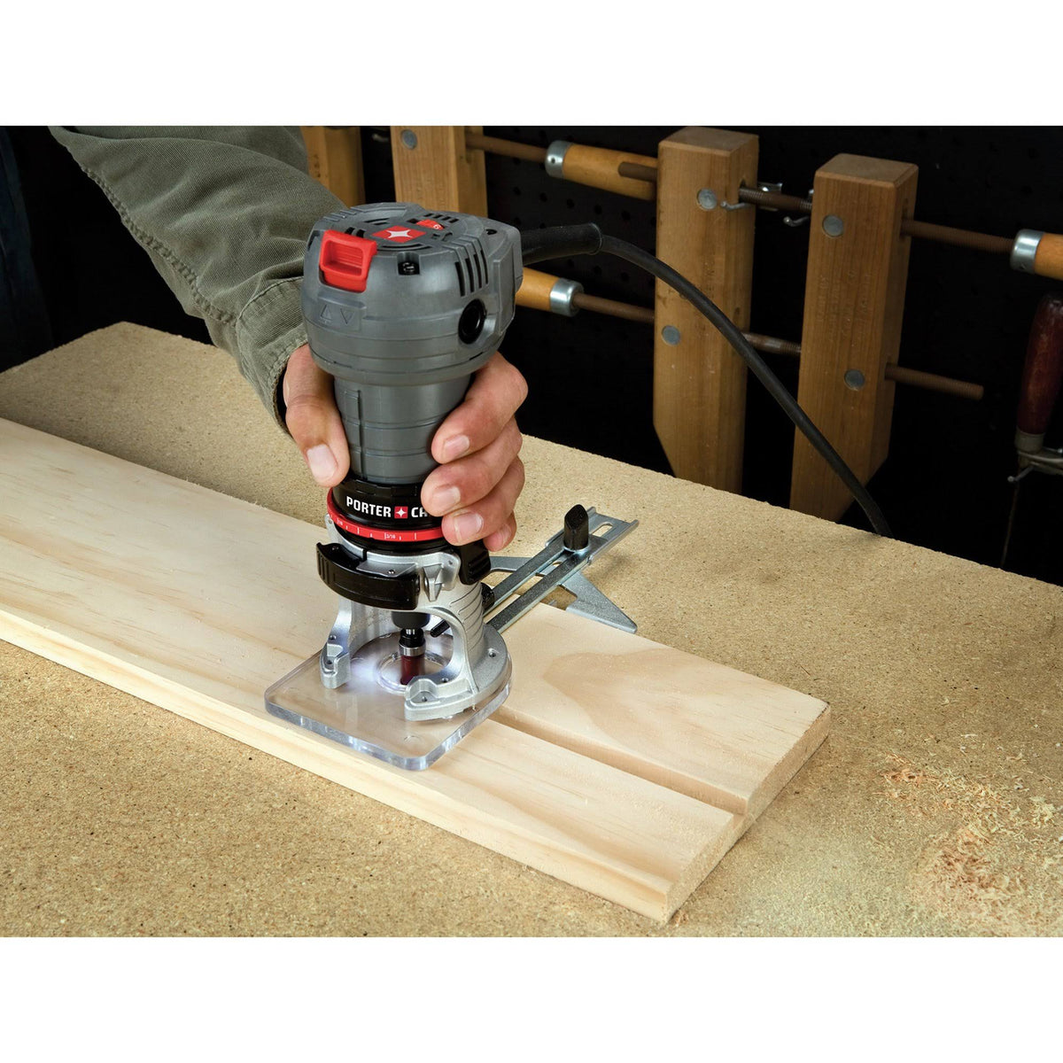 4.5 Amp Single Speed Laminate Trimmer U889060