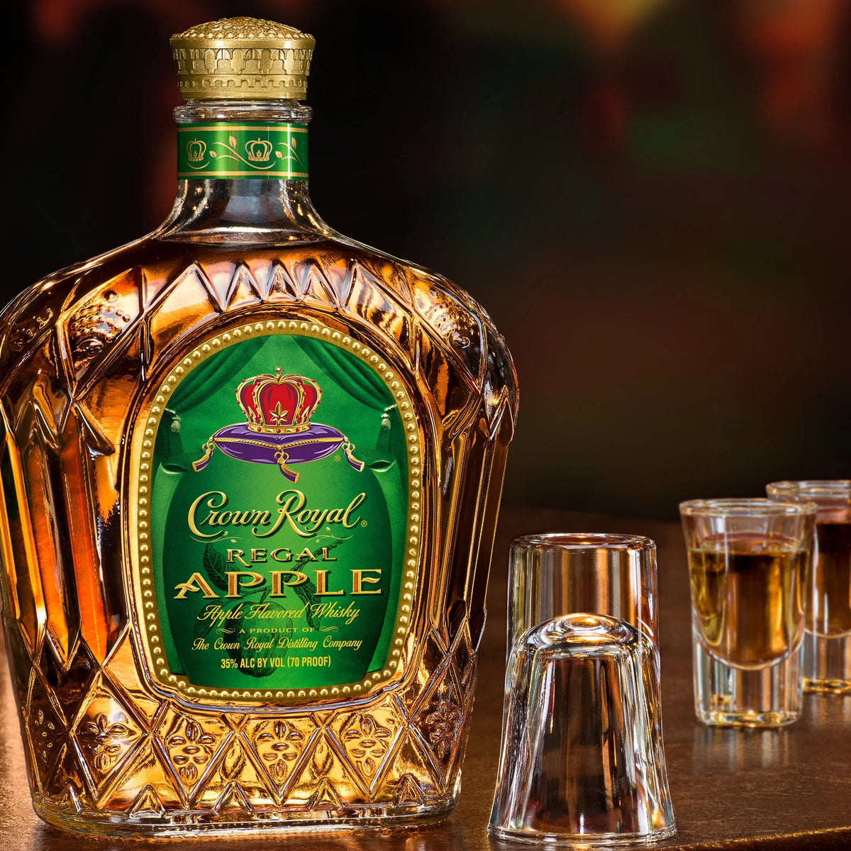 Regal Apple Flavored Whisky, 750 mL, 35% ABV O555