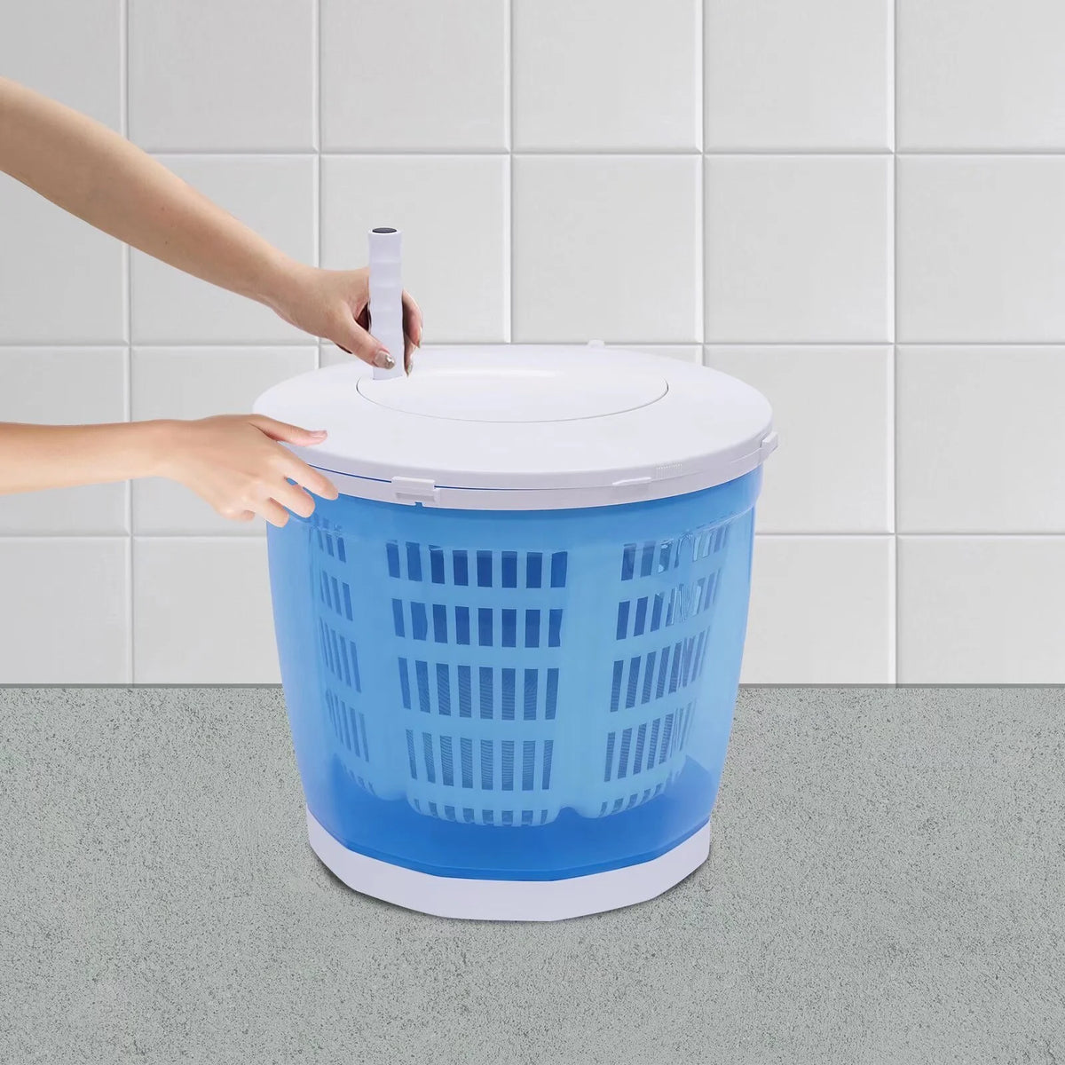 Portable Mini Compact Hand-operated Spin Dryer O268