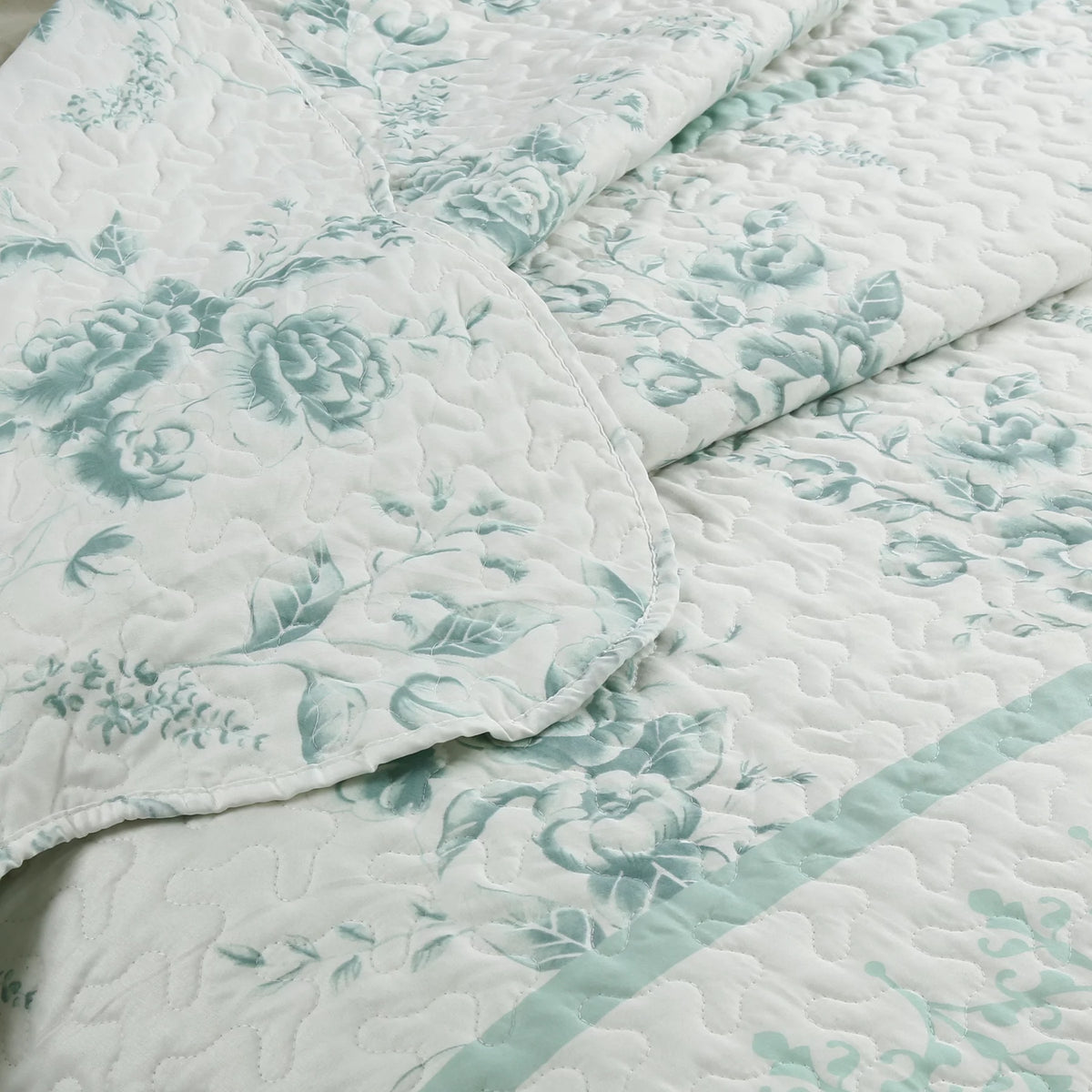3 PCS Lightweight Quilt Set Queen K141258