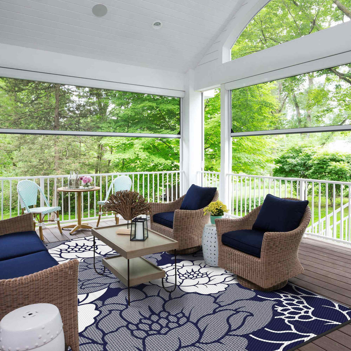 Waterproof Plastic Outdoor Rug, blue&white, 5'x8' E1466