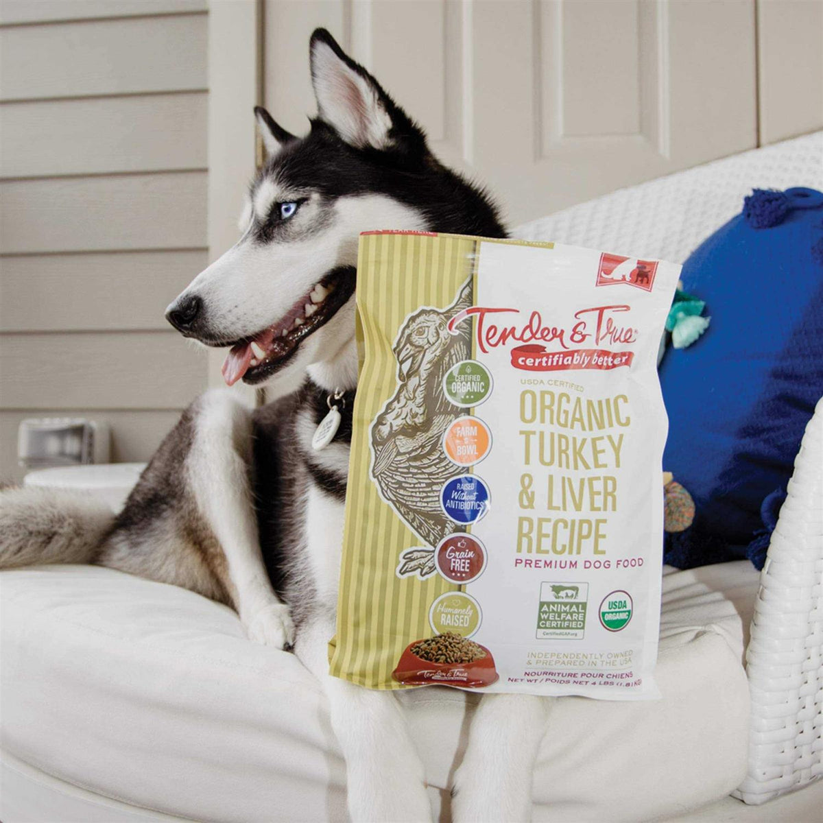 Organic Turkey & Liver Recipe Dog Food F583791