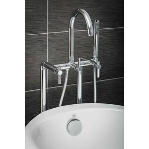 Polished Chrome Floor Mount Tub Filler Faucet P36562