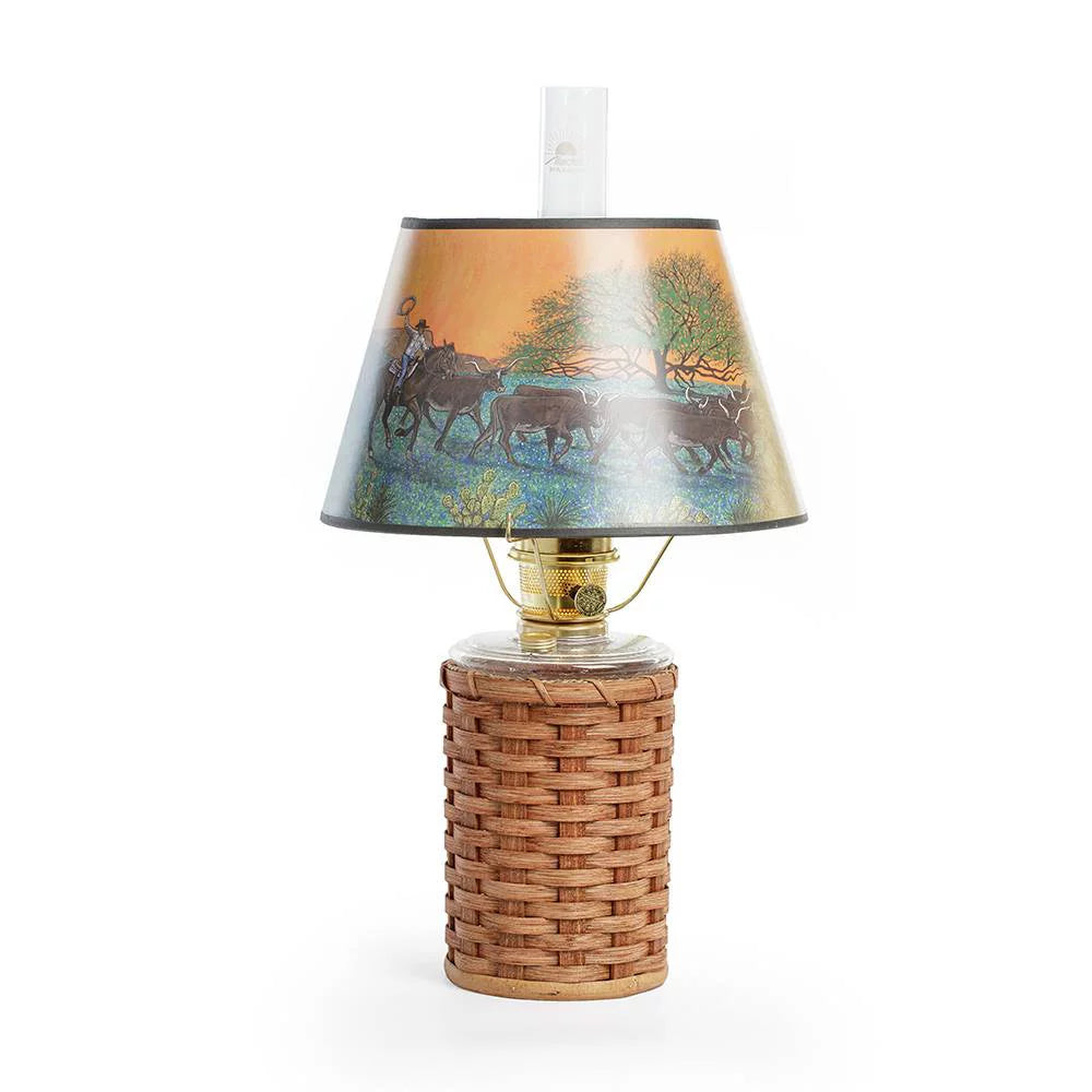 Wicker Oil Lamp with Shade A39139
